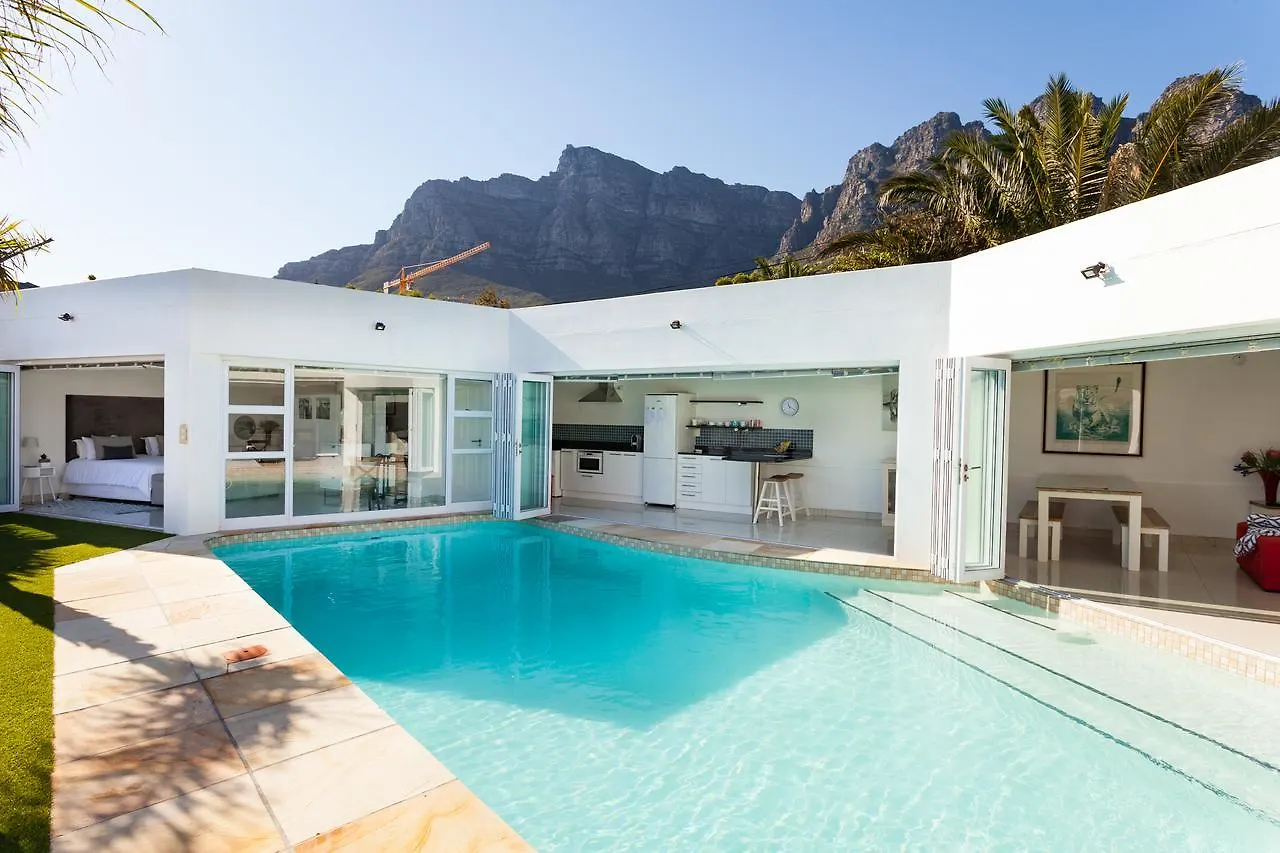 Funkey Villas Cape Town Apartment