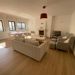 https://apartamento-centro-de-tavira.hotelaalgarve.com