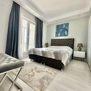 https://studio-dublu-cosmopolis.bucharesthotelsnow.com